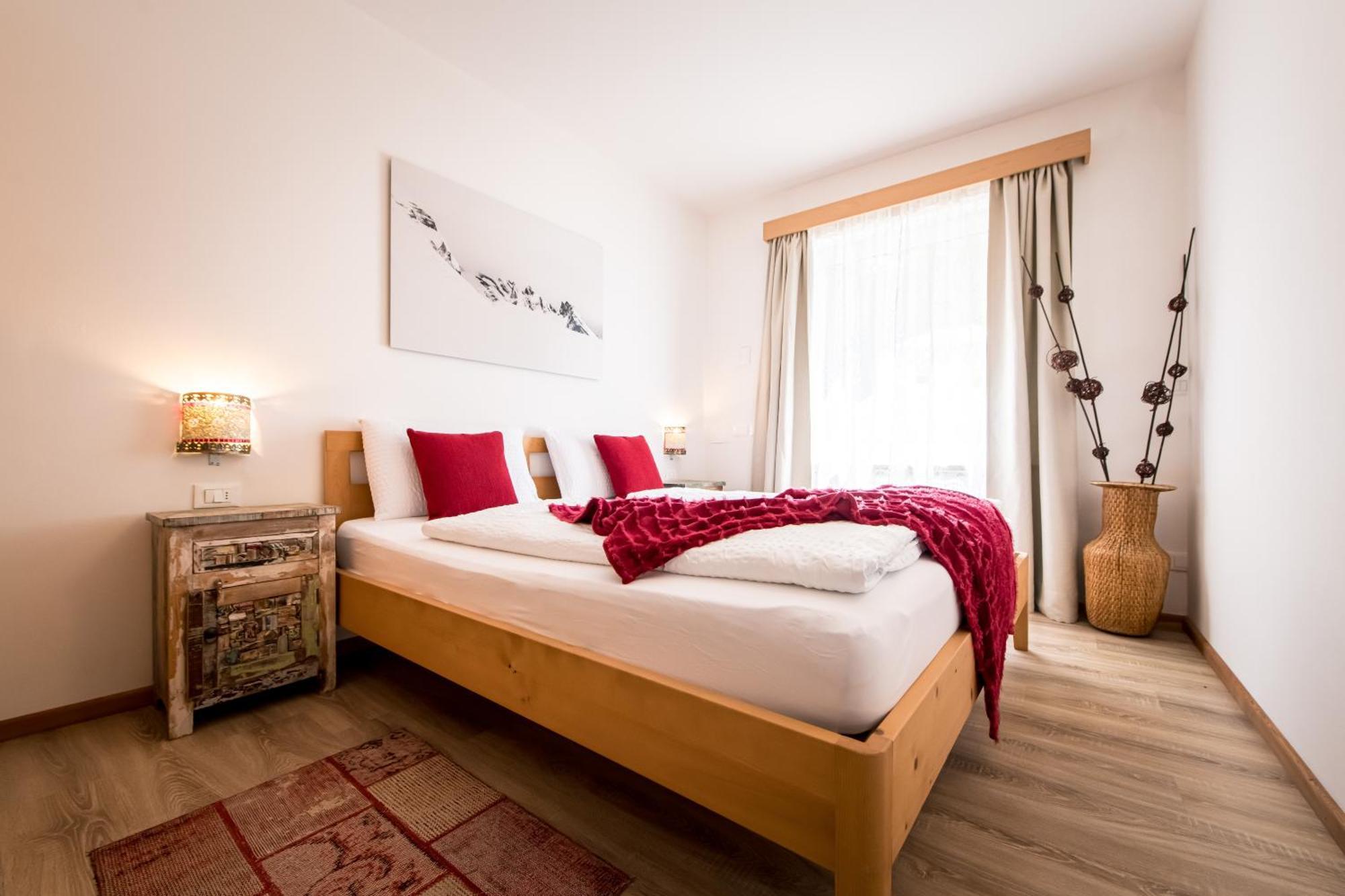 Camera Matrimoniale con Letto Supplementare
